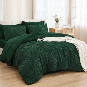 THEATERCRAFT King Size Comforter Set 7 Pieces Dark Emerald Green